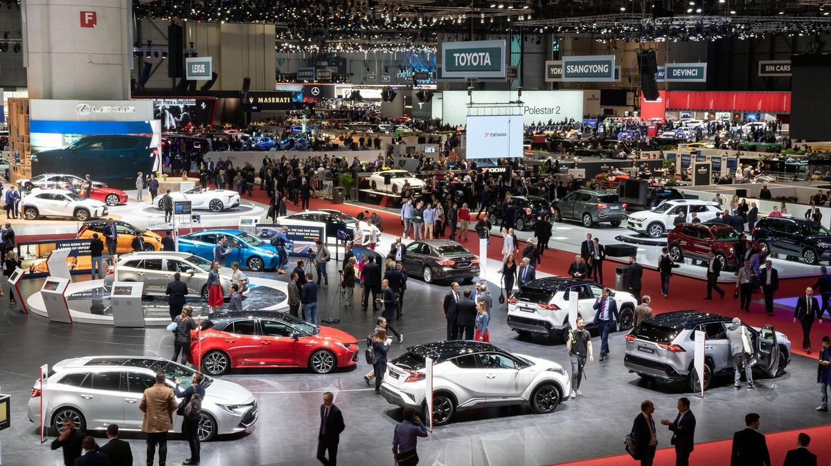Ženevský autosalon se sice vrátí, ale řada velkých automobilek bude chybět